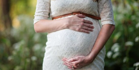 Salute intima dopo il parto: trattamenti e consigli utili