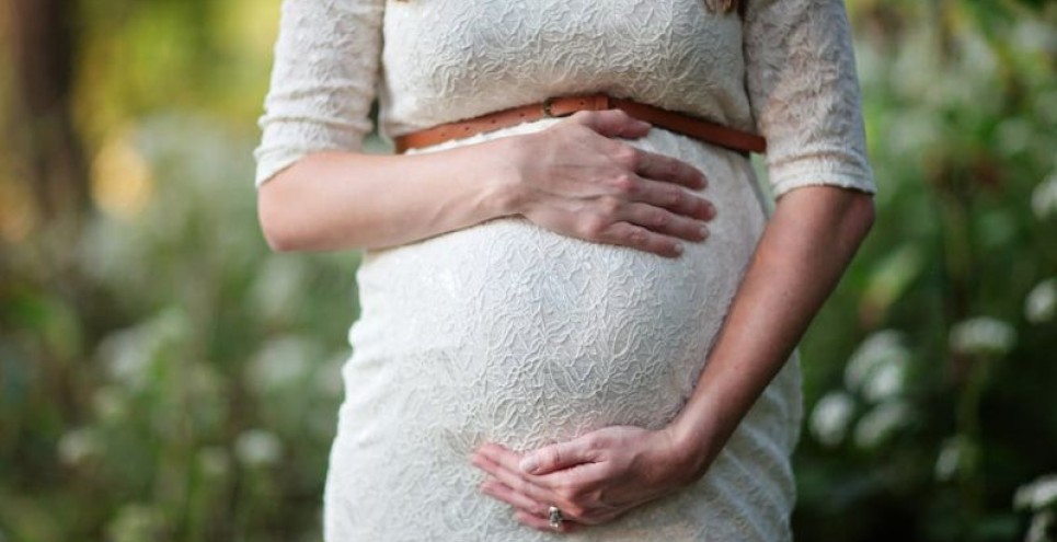 Salute intima dopo il parto: trattamenti e consigli utili