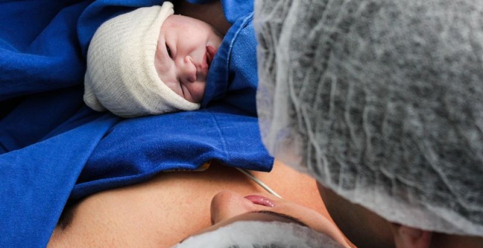Perché il pavimento pelvico si indebolisce dopo il parto